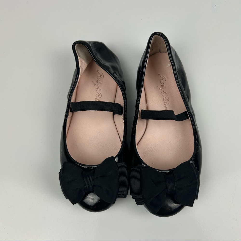Ruby & Bloom black toddler girls patent leather ballet flats with bows size 9
